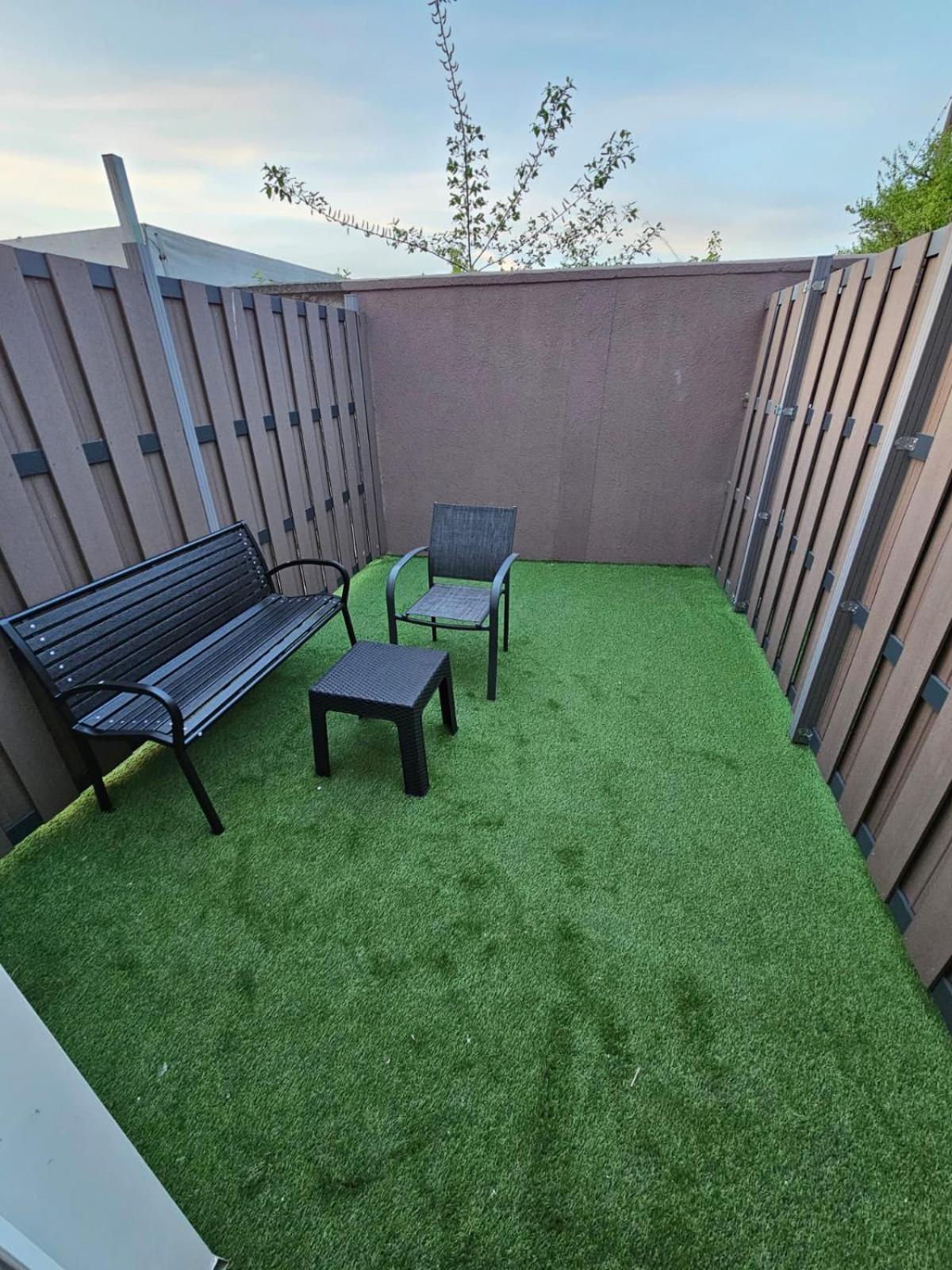 Royal Apartments & Rooms 萨格勒布 外观 照片