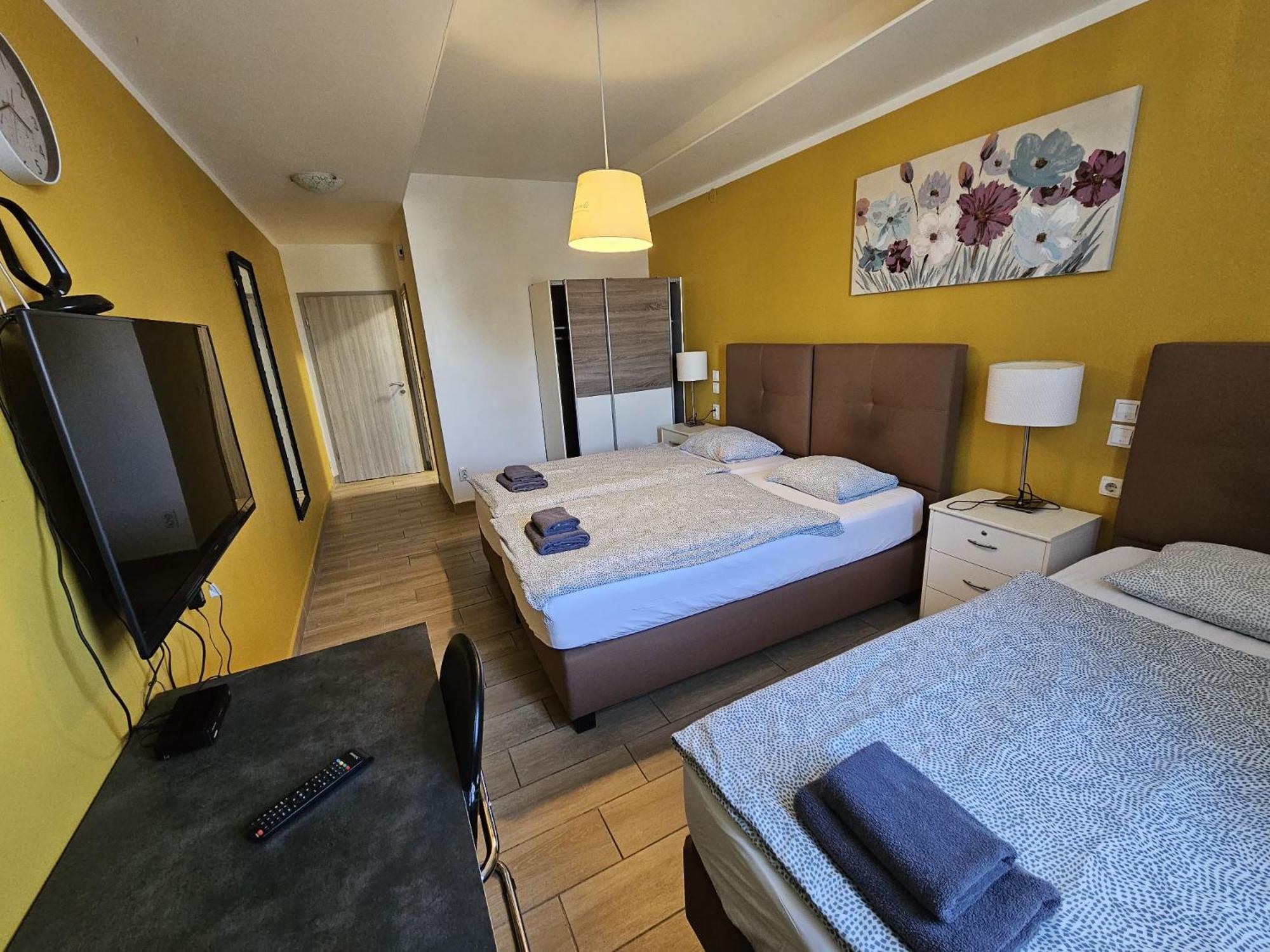 Royal Apartments & Rooms 萨格勒布 外观 照片