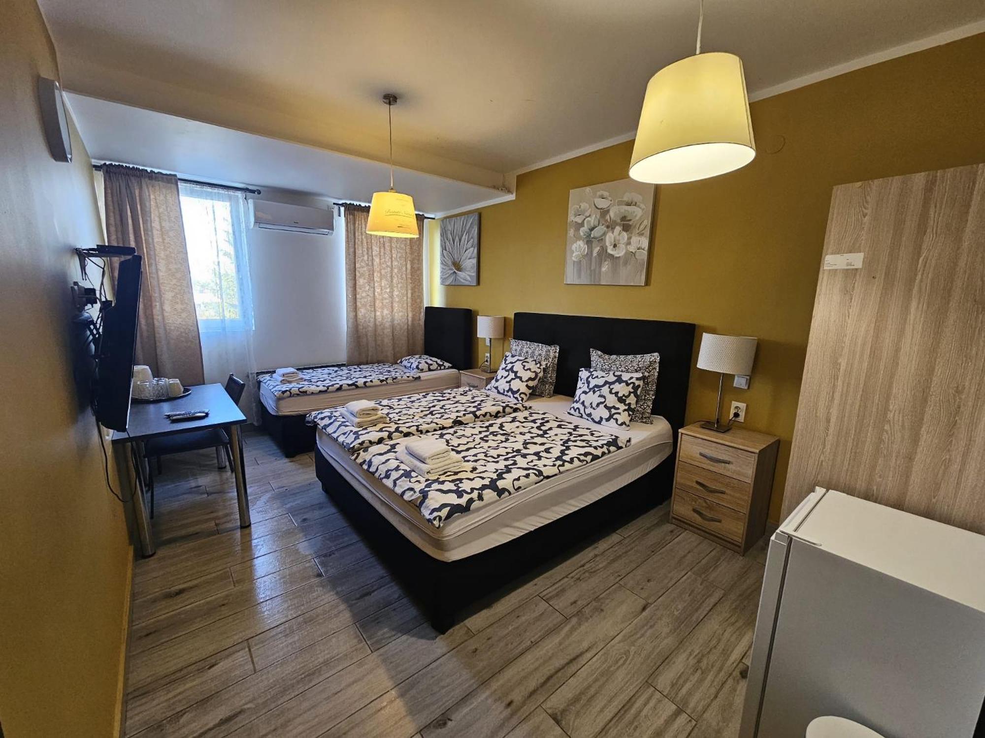 Royal Apartments & Rooms 萨格勒布 外观 照片