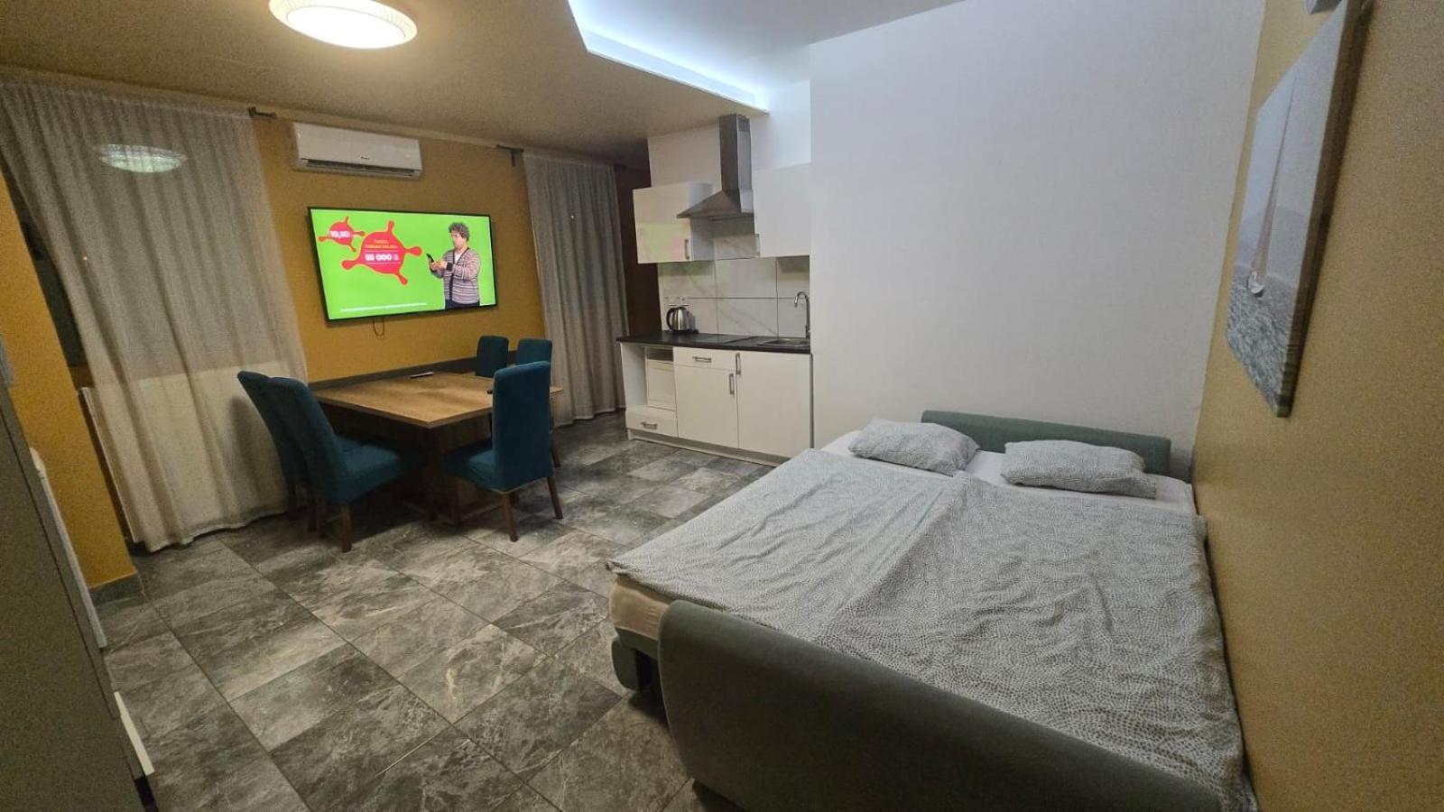 Royal Apartments & Rooms 萨格勒布 外观 照片